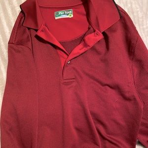 Men’s pro tour long sleeve shirt size medium